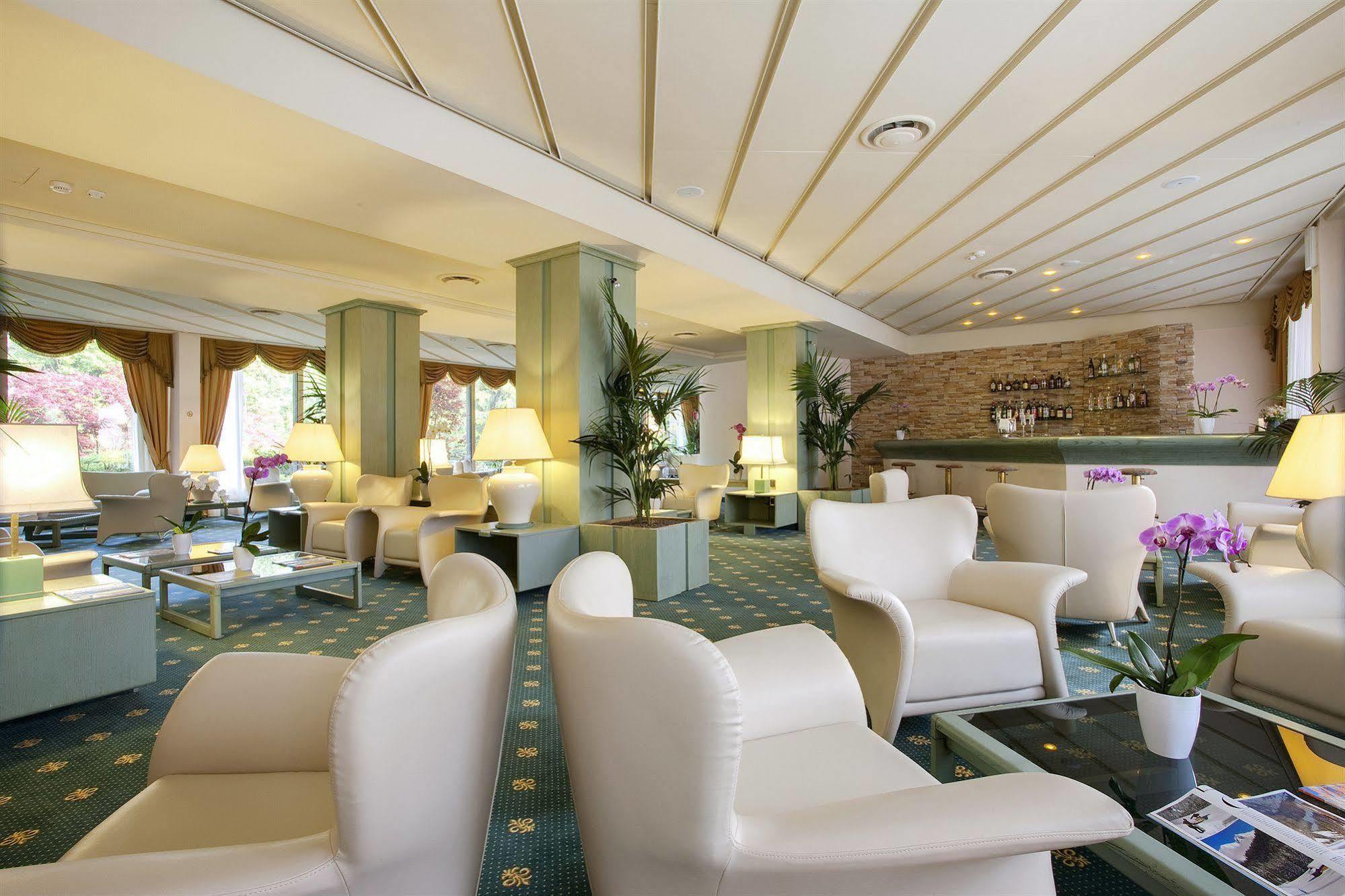 Grand Hotel Presolana Кастионе дела Презолана Екстериор снимка
